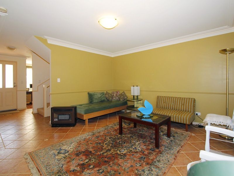 22/33 Paddington Court, Bibra Lake WA 6163