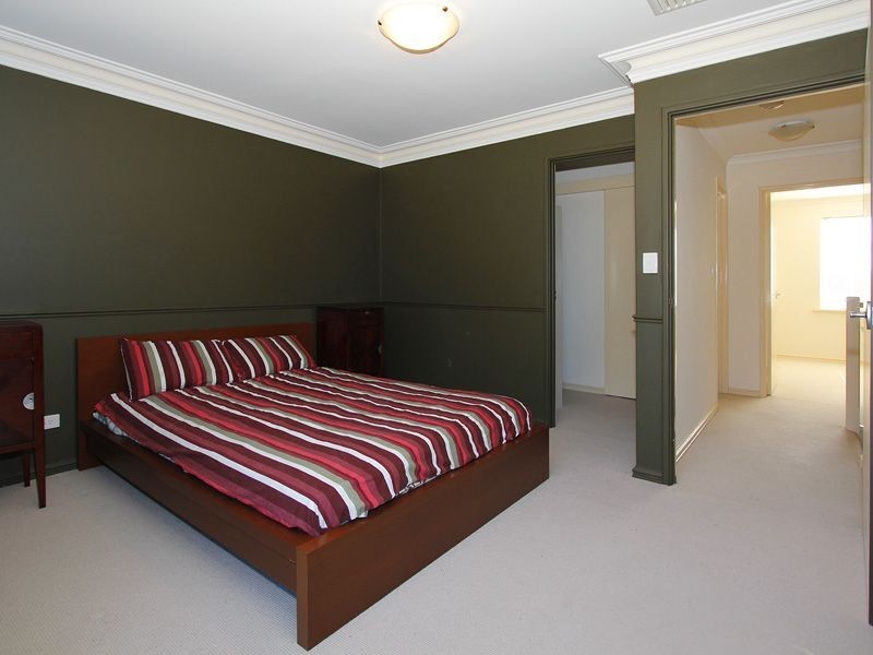 22/33 Paddington Court, Bibra Lake WA 6163