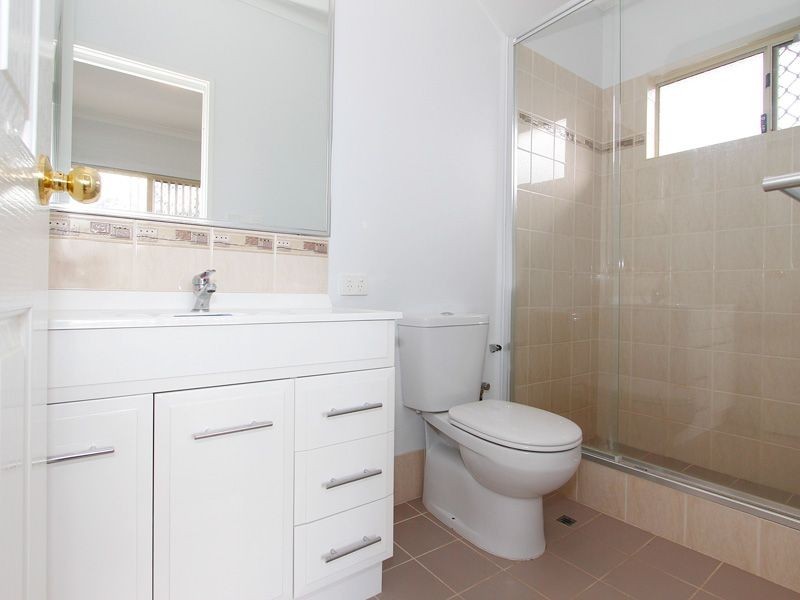 1/12 Dotterel Way, East Cannington WA 6107