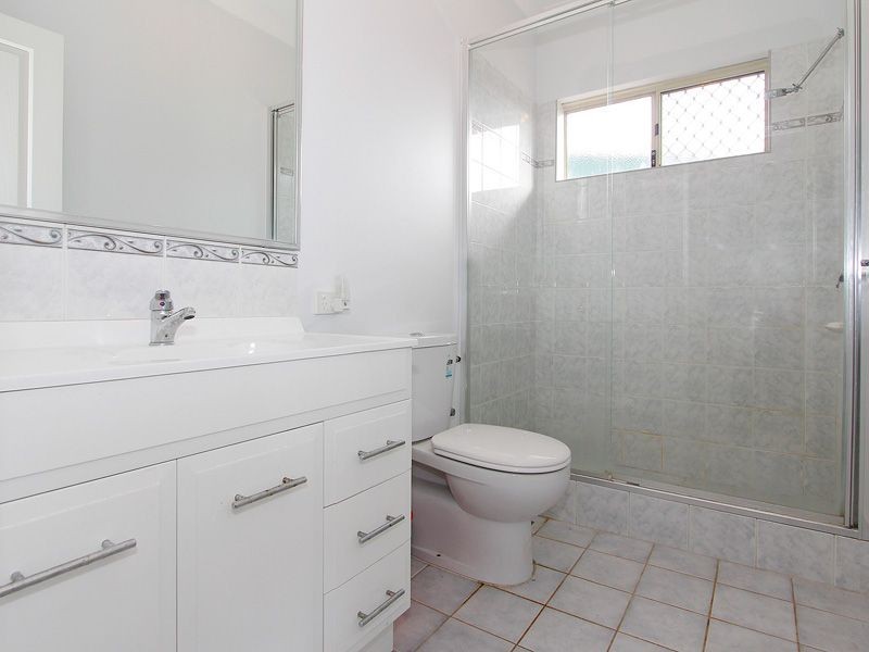 1/12 Dotterel Way, East Cannington WA 6107