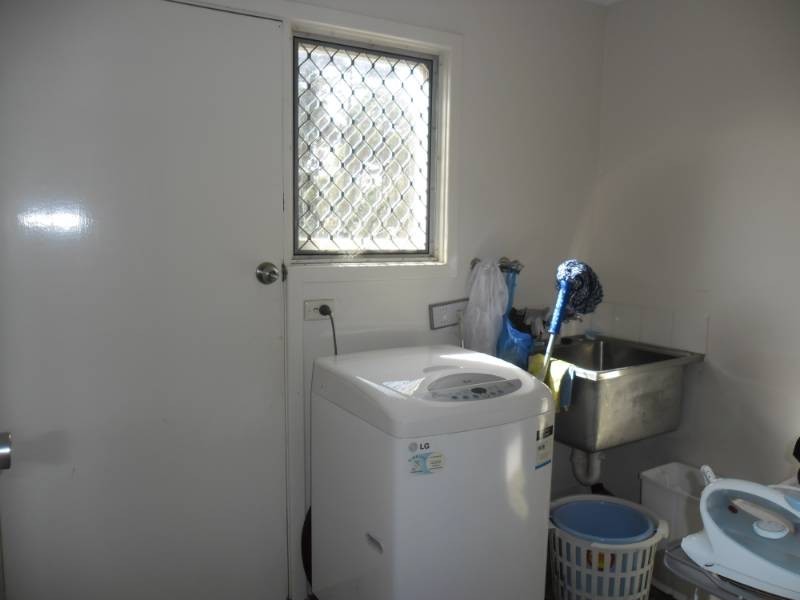 75 Walanna Drive, Karawara WA 6152