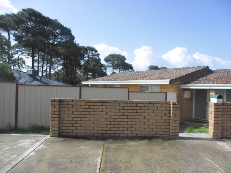 75 Walanna Drive, Karawara WA 6152