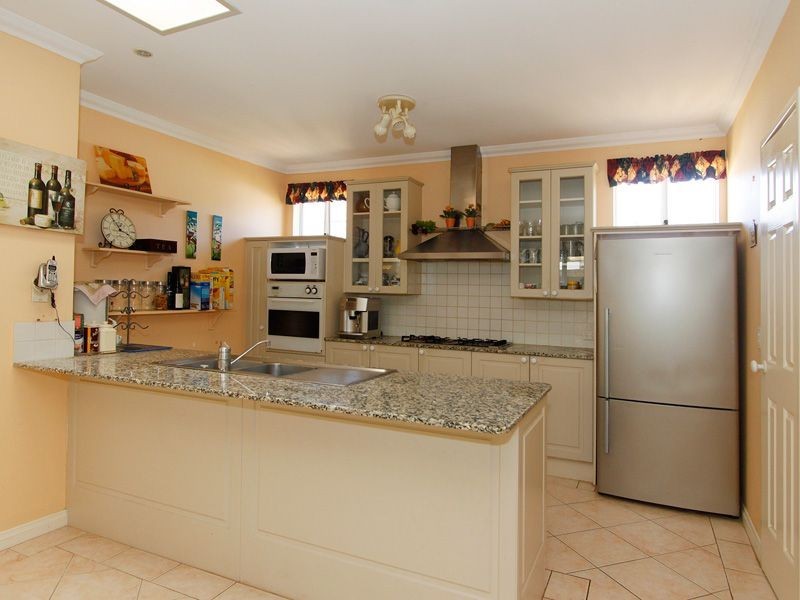 107 Reynolds Road, Mount Pleasant WA 6153