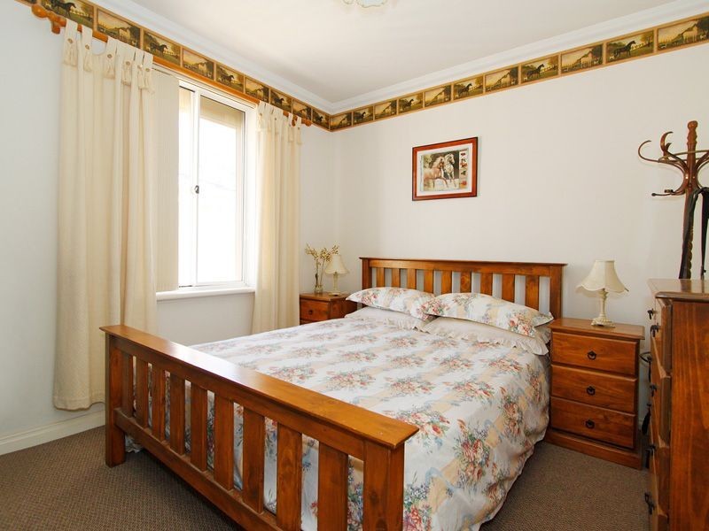 107 Reynolds Road, Mount Pleasant WA 6153