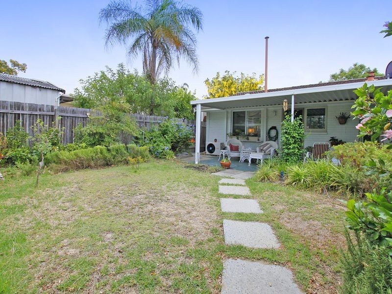 23 Davenport Road, Booragoon WA 6154