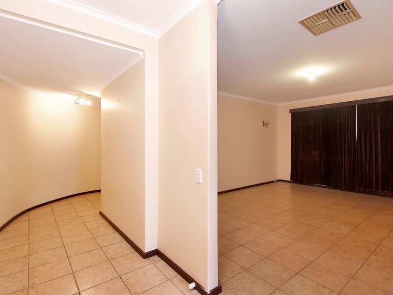 31 Endeavour Ave, Bull Creek WA 6149