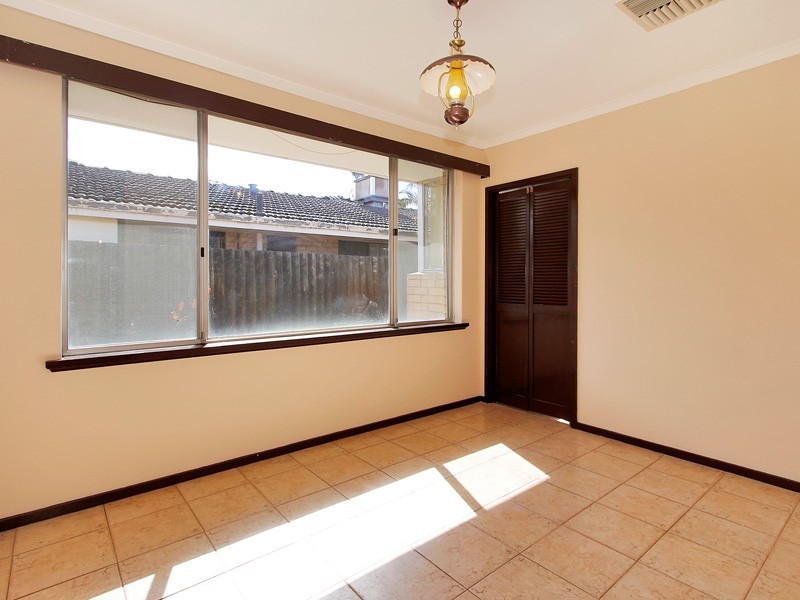 31 Endeavour Ave, Bull Creek WA 6149