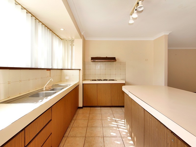 31 Endeavour Ave, Bull Creek WA 6149