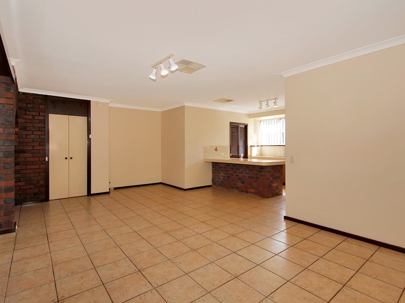 31 Endeavour Ave, Bull Creek WA 6149