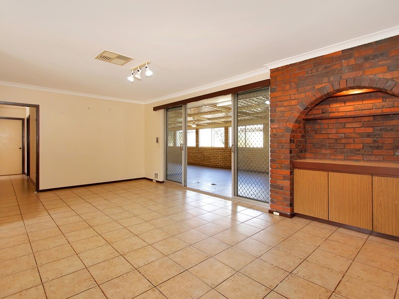 31 Endeavour Ave, Bull Creek WA 6149