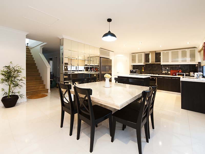 17 Hodgkinson Turn, Canning Vale WA 6155