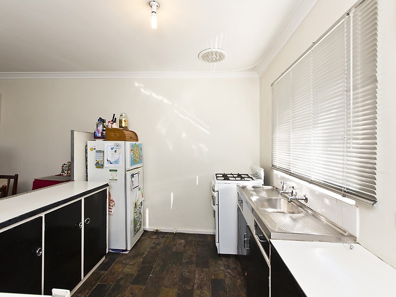 12/180 Holland Street, Fremantle WA 6160