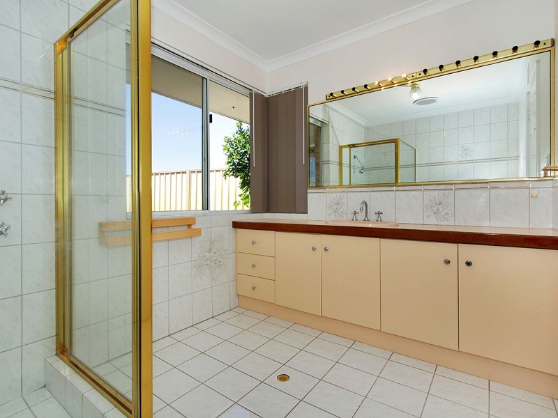 29 Allen Williams Parade, Winthrop WA 6150