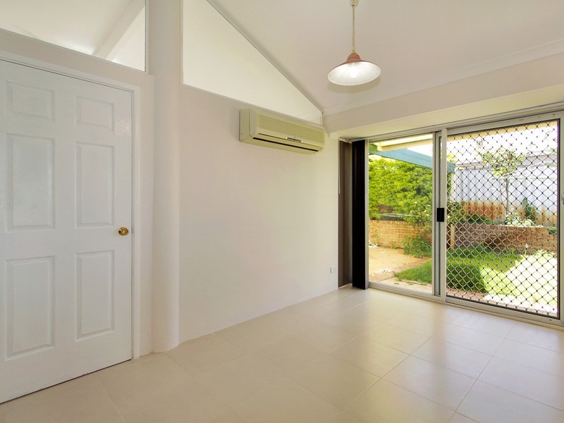 29 Allen Williams Parade, Winthrop WA 6150