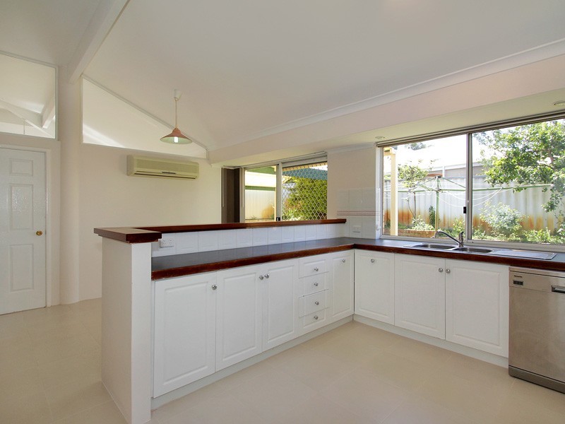 29 Allen Williams Parade, Winthrop WA 6150