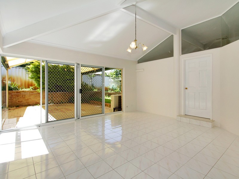 29 Allen Williams Parade, Winthrop WA 6150