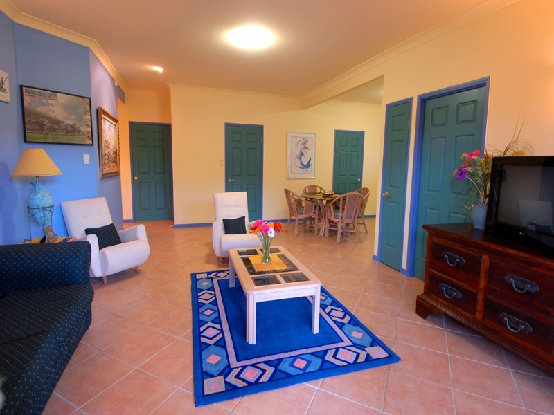 17  Oceanic Drive, Warana QLD 4575