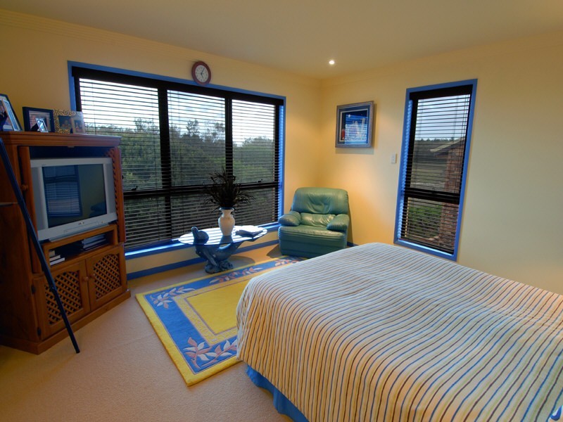 17  Oceanic Drive, Warana QLD 4575