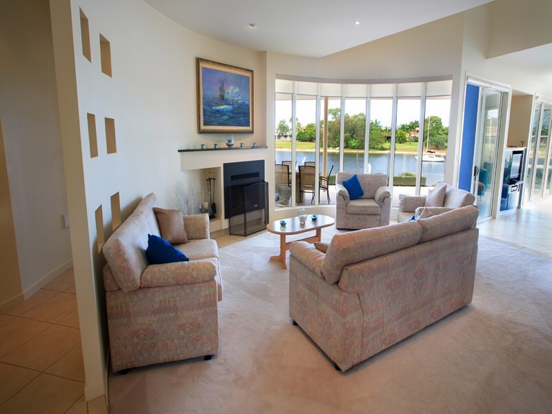 8  Mooloolah Island, Minyama QLD 4575