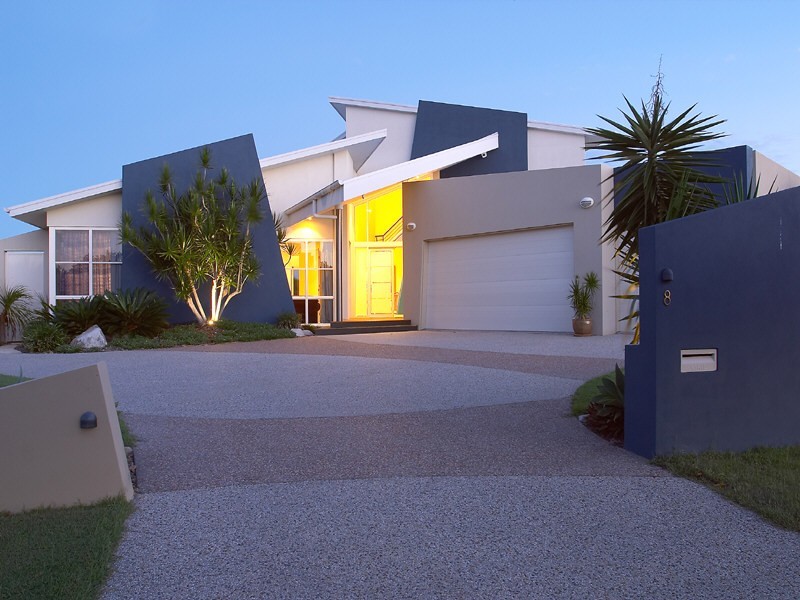 8  Mooloolah Island, Minyama QLD 4575