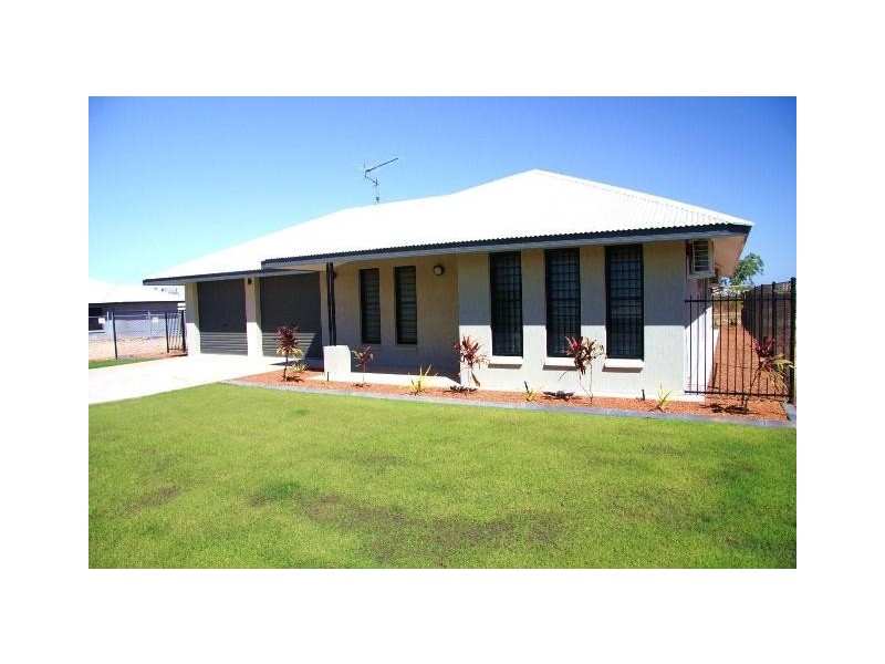 11 Antonino Drive, Rosebery NT 0832