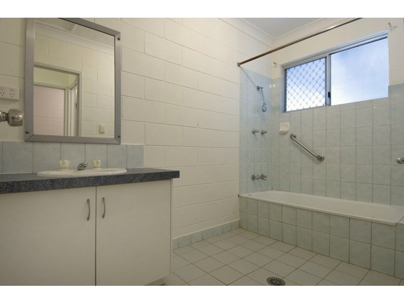 9 Crawford Crt, Moulden NT 0830