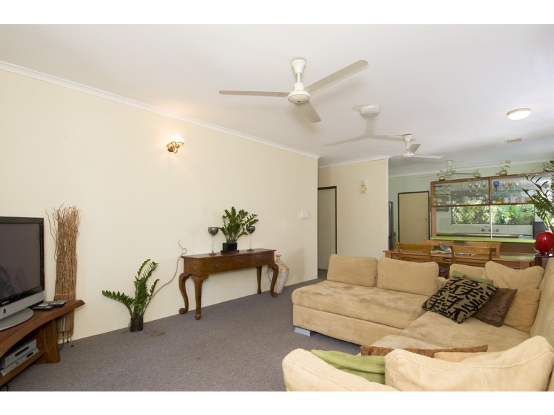 2/109 Old McMillans Rd, Coconut Grove NT 0810
