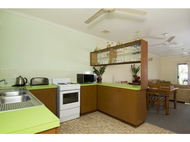 2/109 Old McMillans Rd, Coconut Grove NT 0810