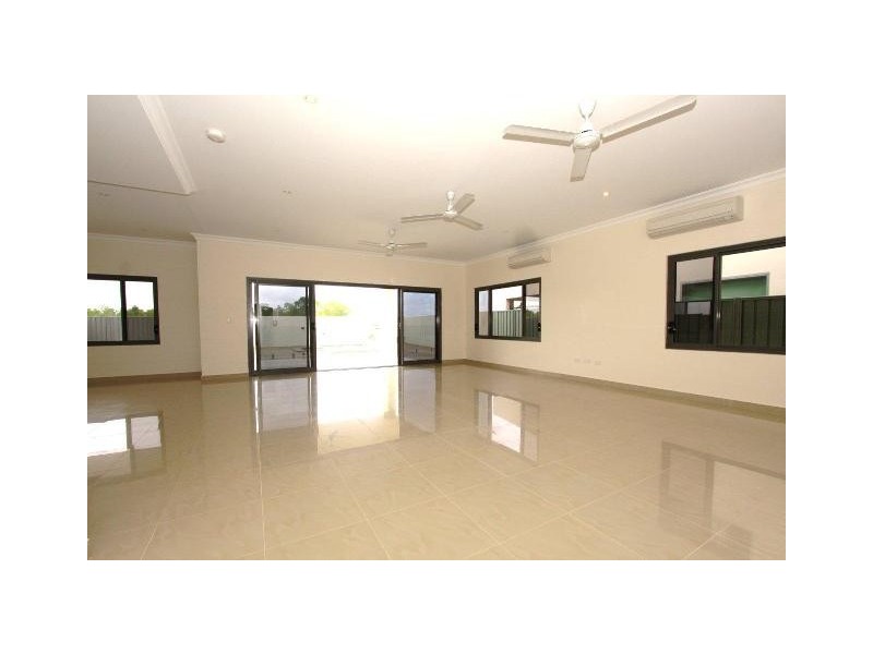 27 O’Ferrals Road, Bayview NT 0820