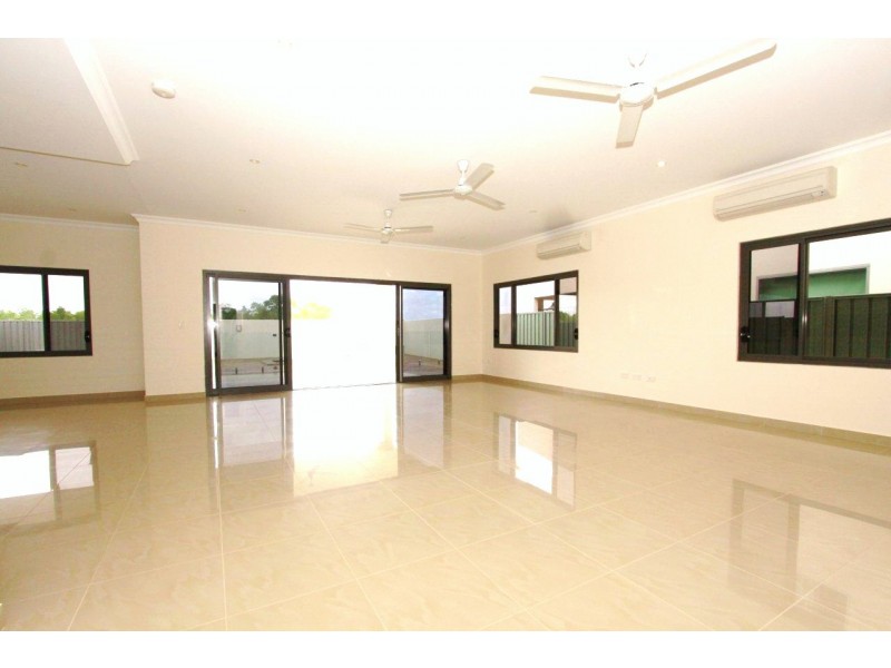 27 O’Ferrals Rd, Bayview NT 0820