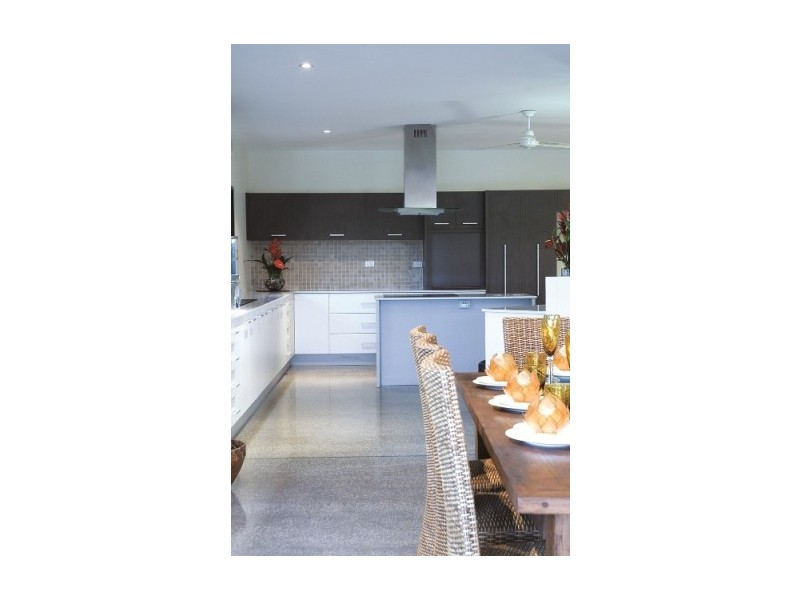 25 Fanning Drive, Bayview NT 0820