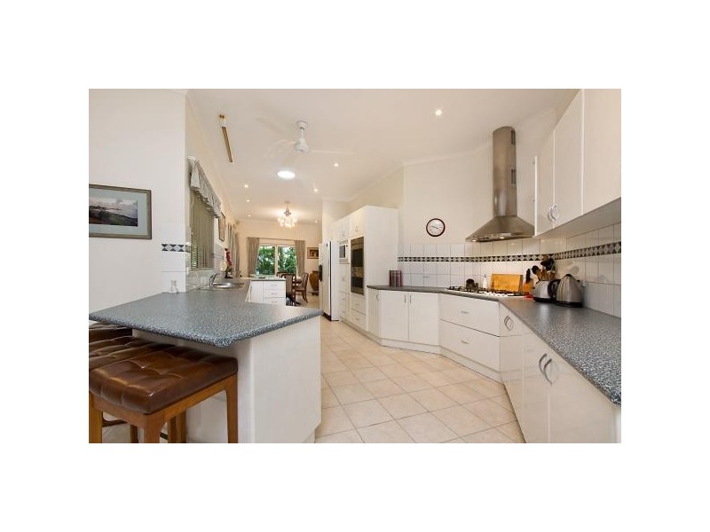 2 Gunbar Street, Bayview NT 0820