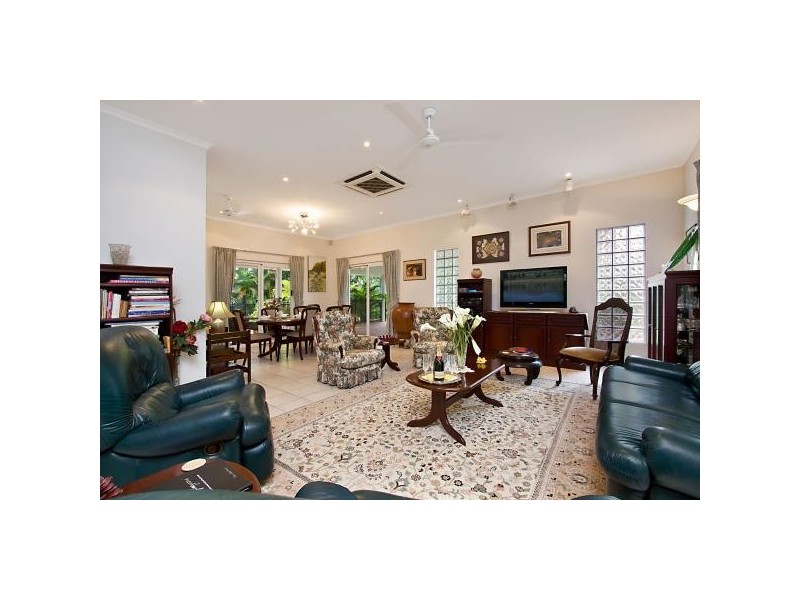 2 Gunbar Street, Bayview NT 0820