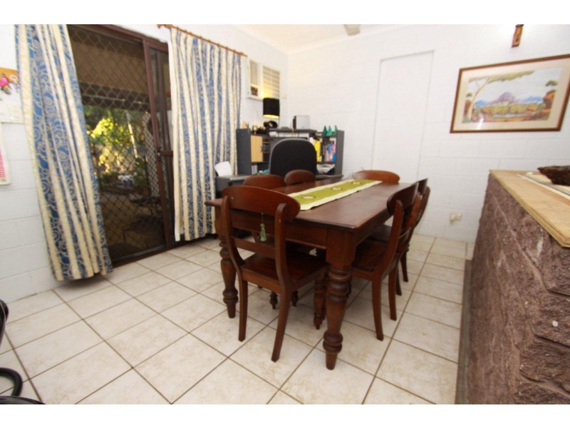 21 Dulverton Court, Karama NT 0812