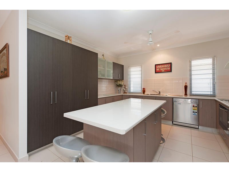 43 Wood Crescent, Rosebery NT 0832