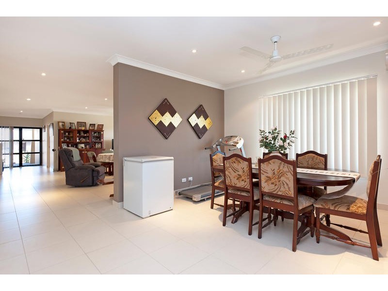 43 Wood Crescent, Rosebery NT 0832