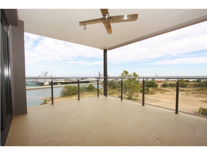 236/19 Kitchener Drive, Darwin NT 0800