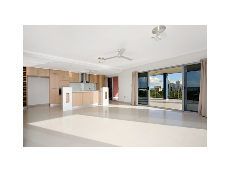 17/107 Woods Street, Darwin NT 0800