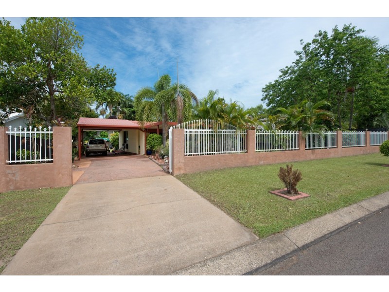 17 Fourcroy Street, Karama NT 0812
