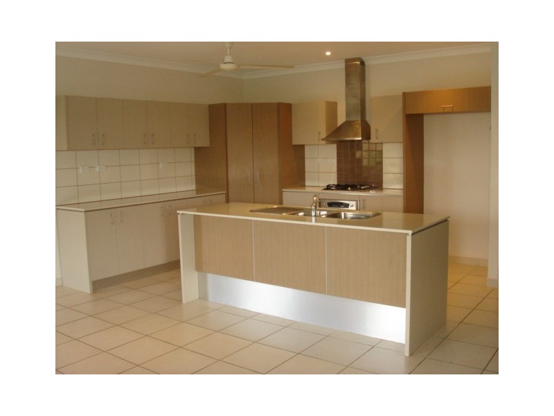 10 Rooney Street, Rosebery NT 0832