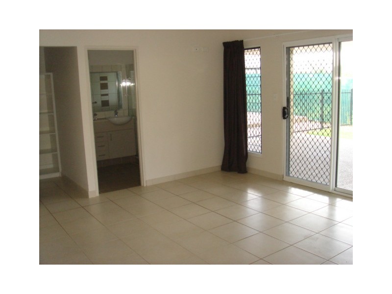 10 Rooney Street, Rosebery NT 0832
