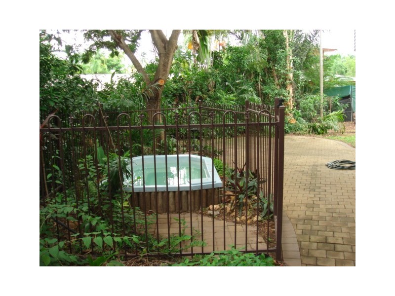 7 Politis Court, Moulden NT 0830