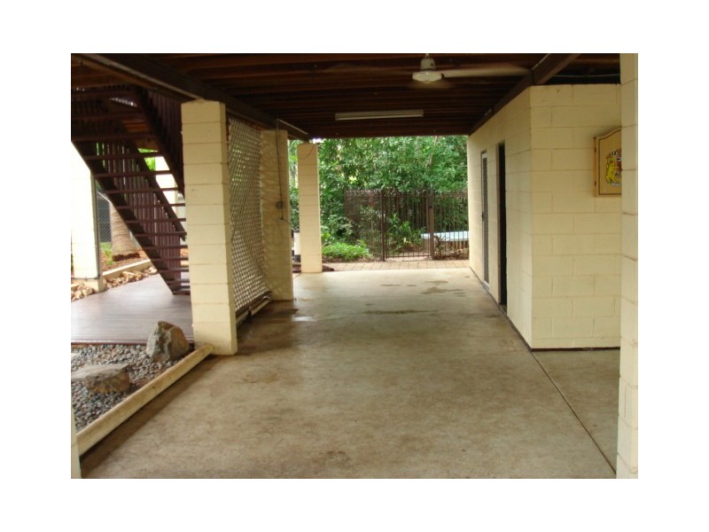 7 Politis Court, Moulden NT 0830