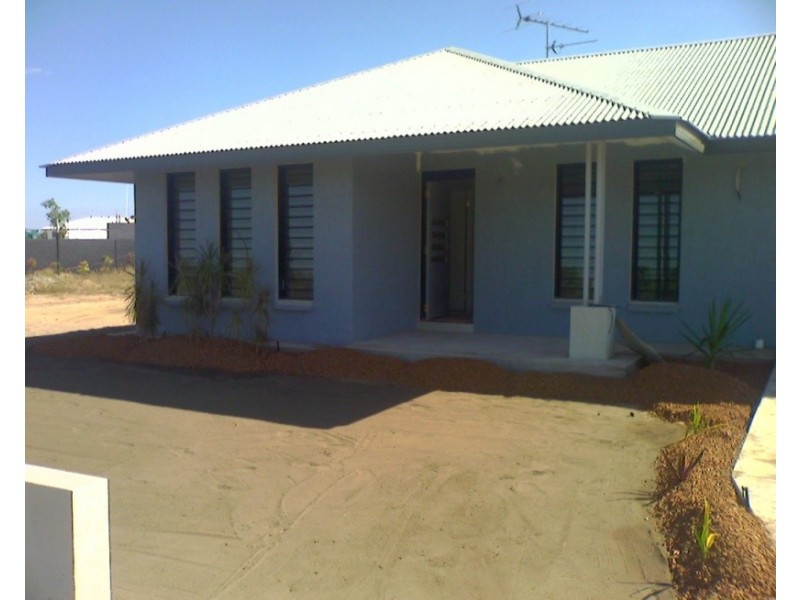 32 Haydon Street, Rosebery NT 0832