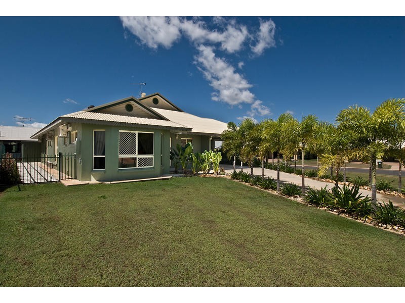 12 Kenbi Place, Rosebery NT 0832