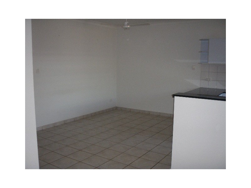 1/30 Sovereign Circuit, Coconut Grove NT 0810
