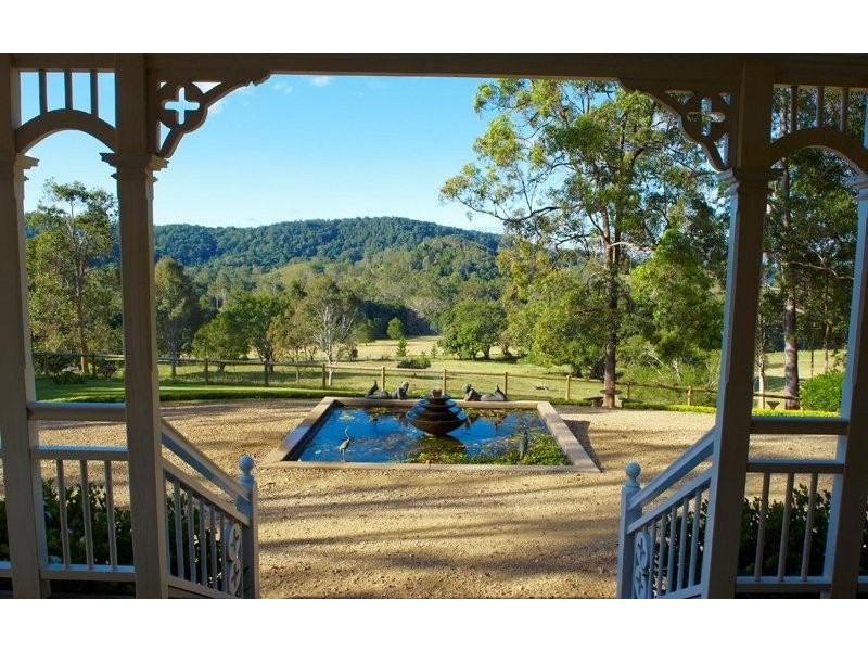325 Wahpunga Lane, Kin Kin QLD 4571