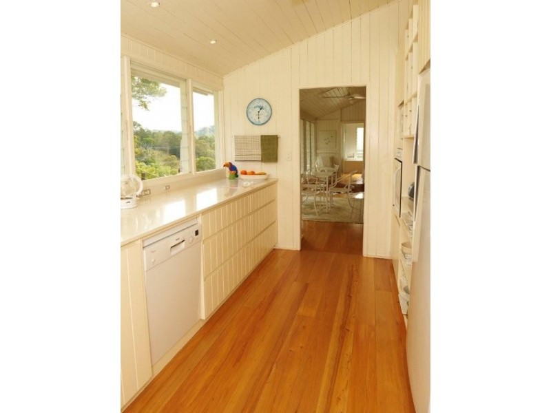 325 Wahpunga Lane, Kin Kin QLD 4571