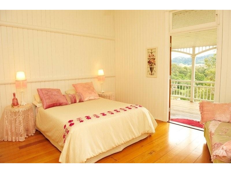 325 Wahpunga Lane, Kin Kin QLD 4571