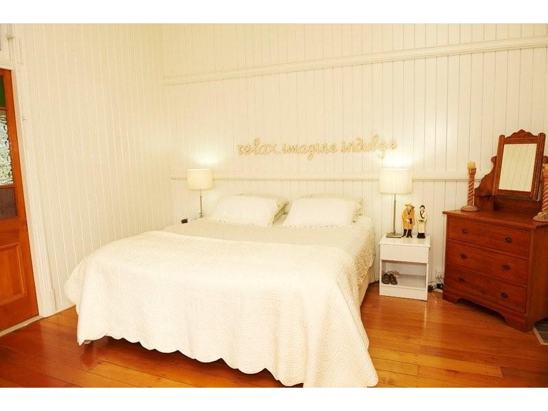 325 Wahpunga Lane, Kin Kin QLD 4571